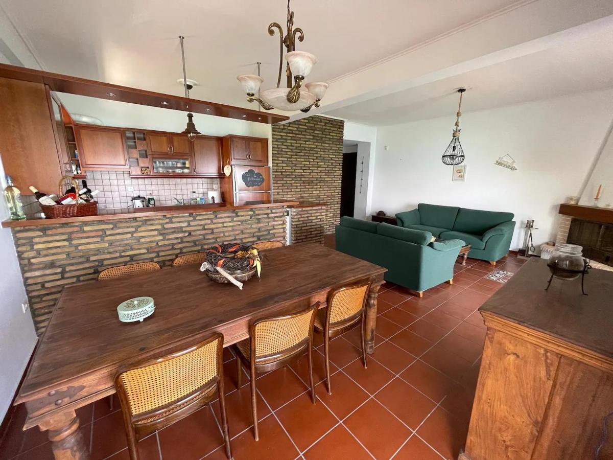 Stunning Beachfront Apartment Stratos Nerántza 외부 사진